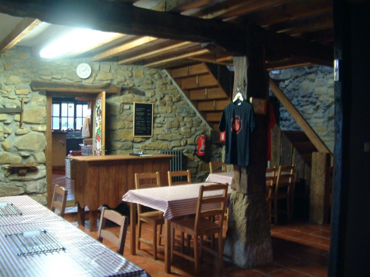 Albergue Eskerika Exclusivo Peregrinos Esquerica ภายนอก รูปภาพ