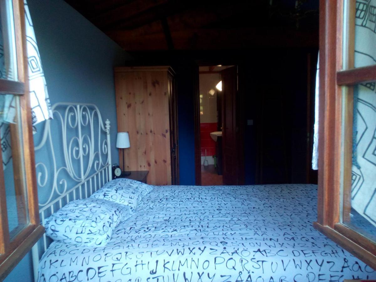Albergue Eskerika Exclusivo Peregrinos Esquerica ภายนอก รูปภาพ