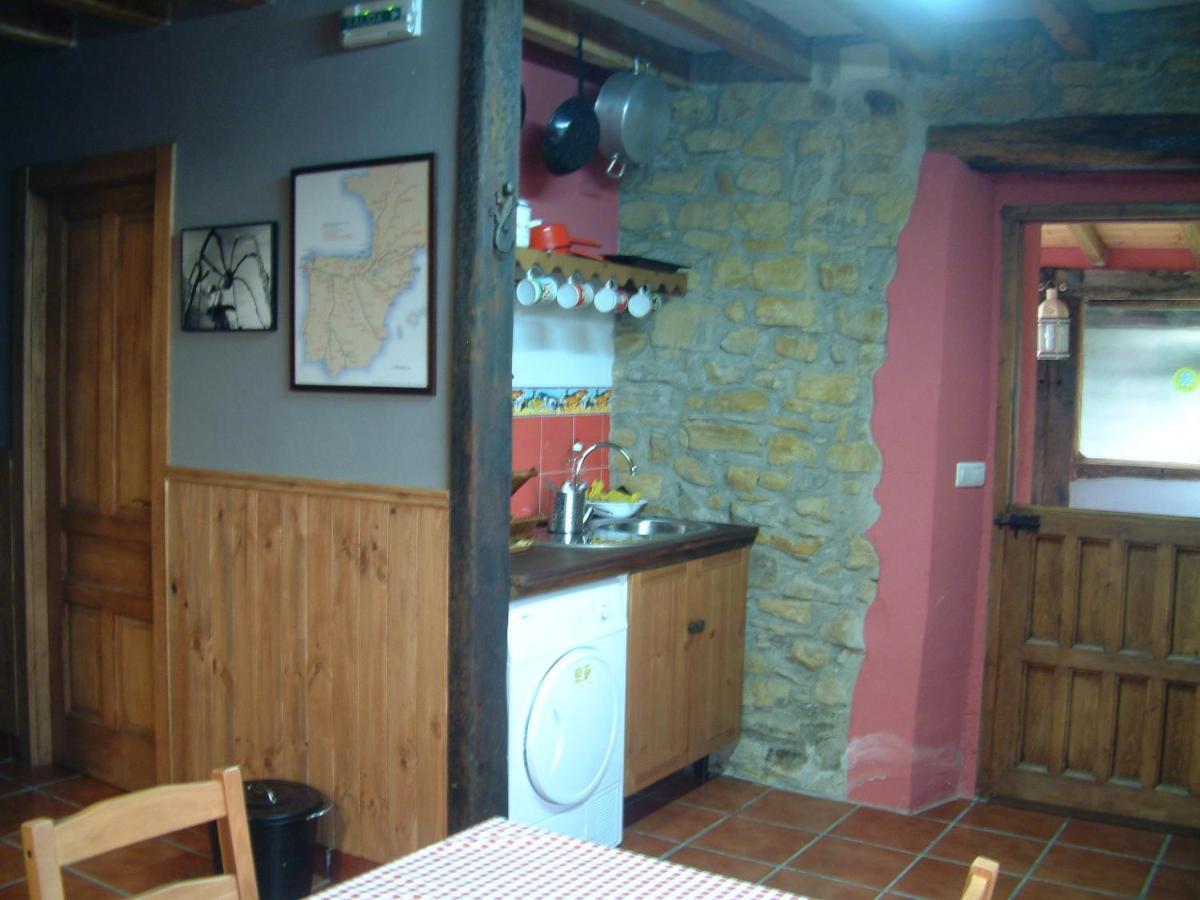 Albergue Eskerika Exclusivo Peregrinos Esquerica ภายนอก รูปภาพ