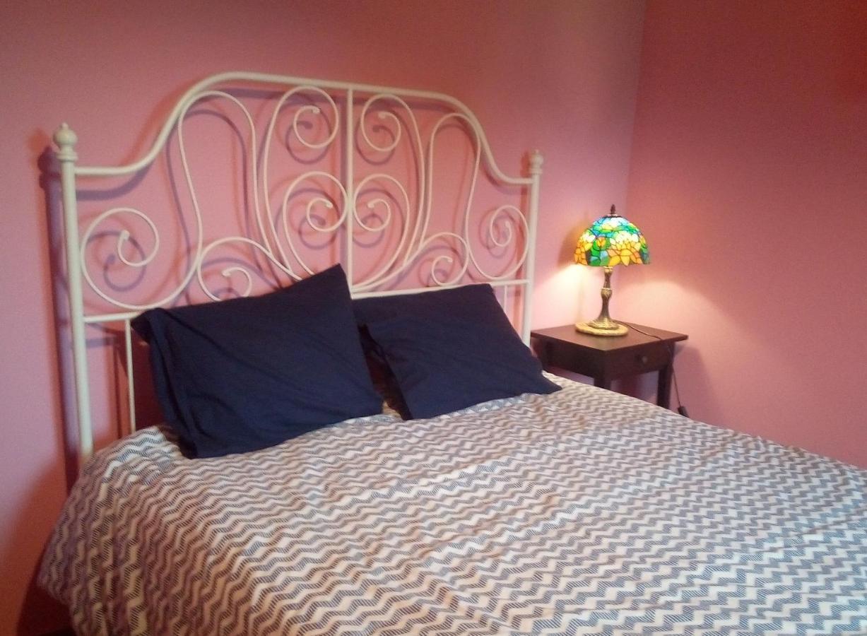 Albergue Eskerika Exclusivo Peregrinos Esquerica ภายนอก รูปภาพ