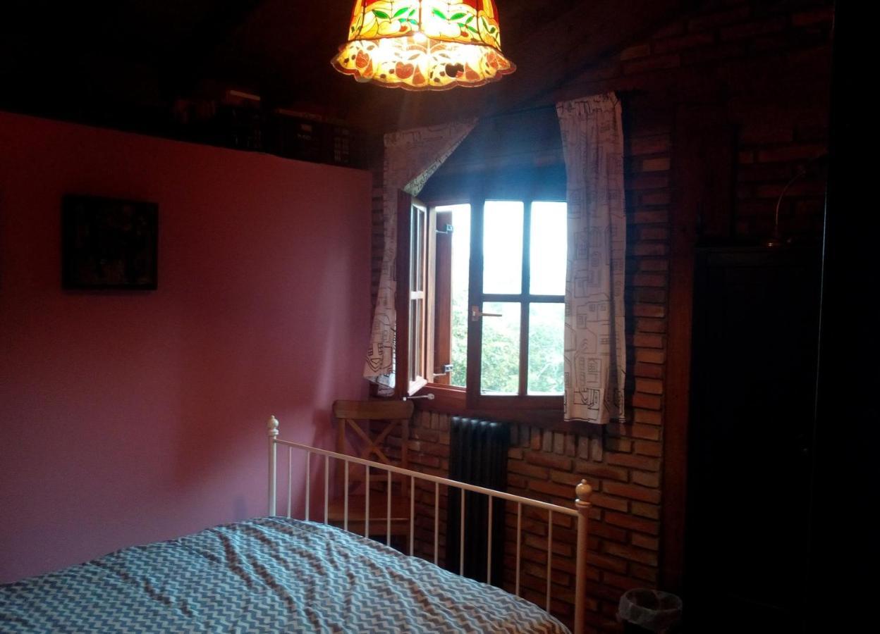 Albergue Eskerika Exclusivo Peregrinos Esquerica ภายนอก รูปภาพ