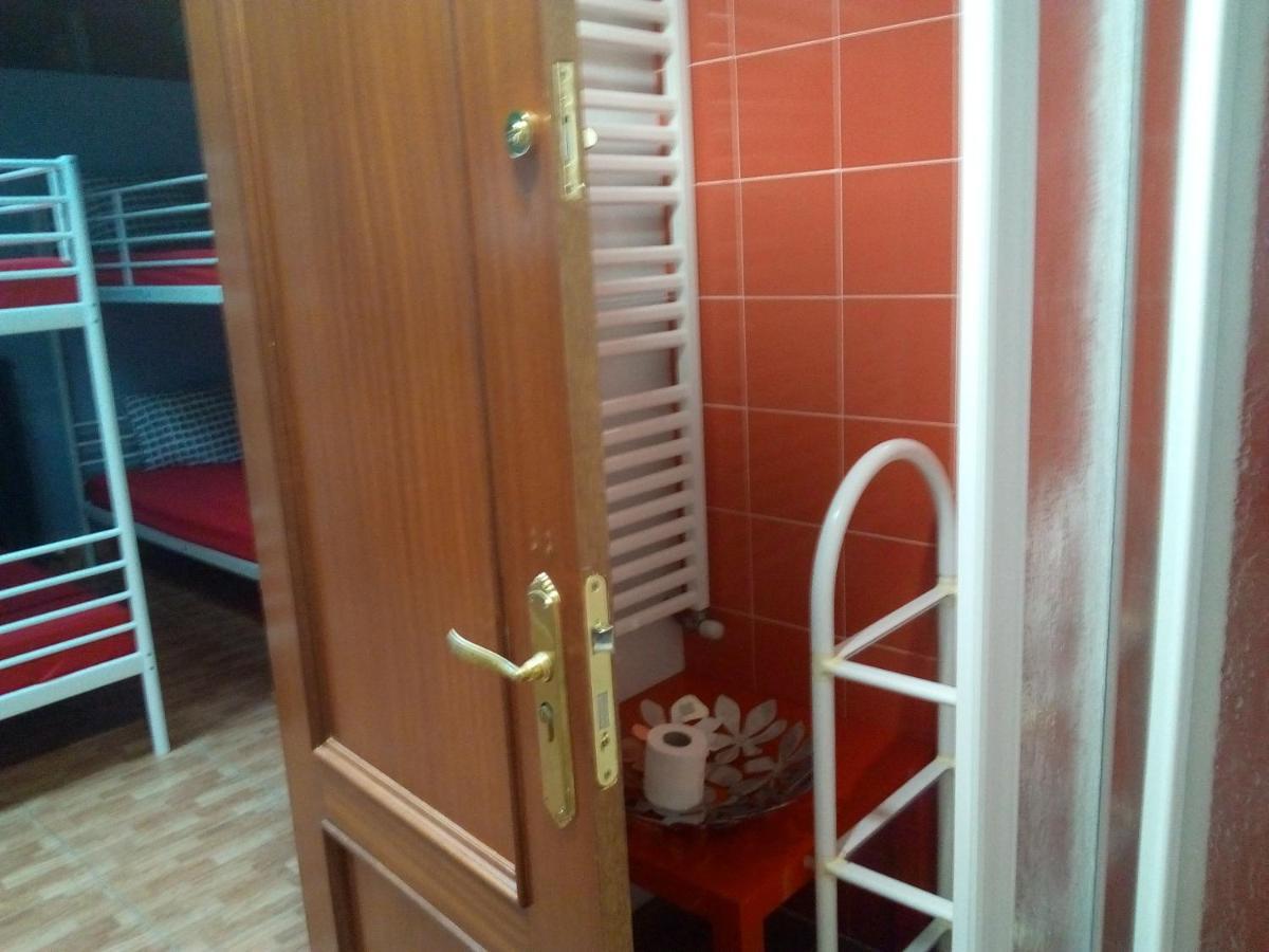 Albergue Eskerika Exclusivo Peregrinos Esquerica ภายนอก รูปภาพ