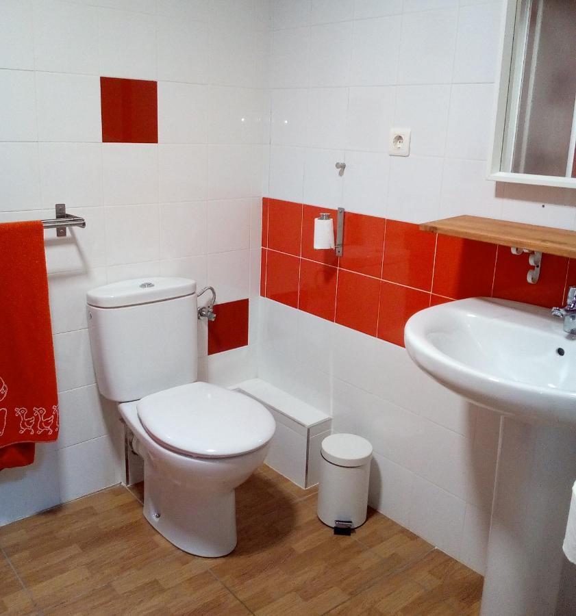 Albergue Eskerika Exclusivo Peregrinos Esquerica ภายนอก รูปภาพ